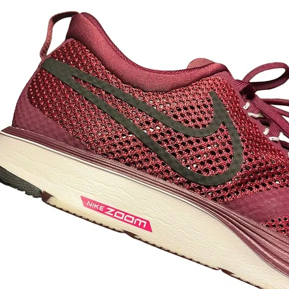 Nike Zoom Women’s Burgundy Running Sneakers - Picture 4 of 6